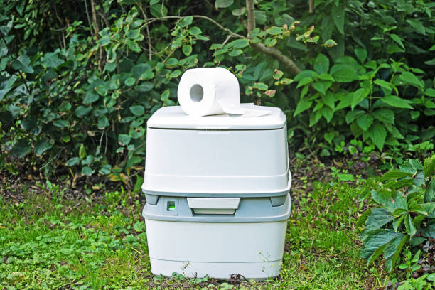 Best Affordable portable toilet rental  in Bellaire, OH