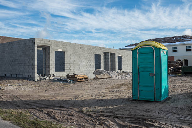 Portable Toilet Options We Offer in Bellaire, OH